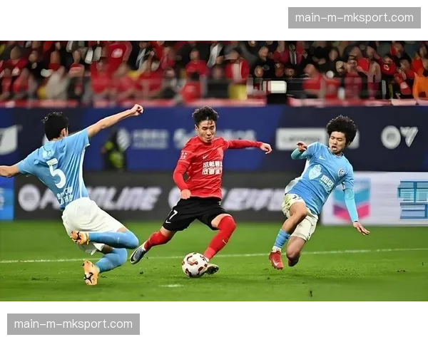 深度报道:2026赛季中超开局,三中卫体系为何重现流行? 深度报道:2026赛季中超开局,三中卫体系为何重现流行?